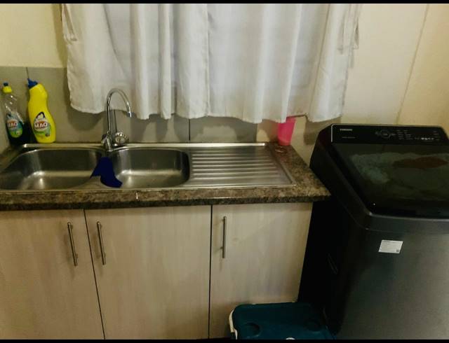 2 BEDROOM HOUSE FOR SALE IN VANDERBIJLPARK CE 4